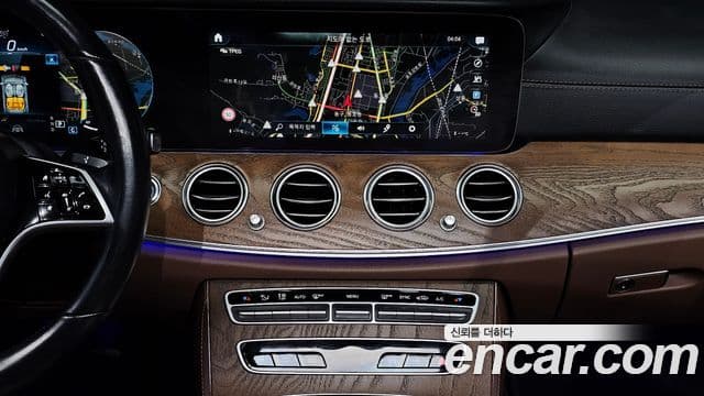 Mercedes-Benz E-Class 2021 — Şəkil 14/20