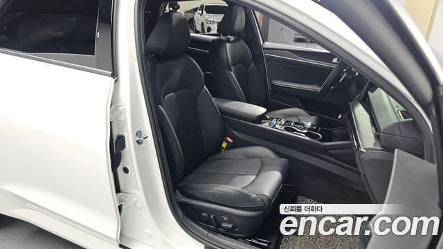 Kia K5 2025 — ფოტო 10/20