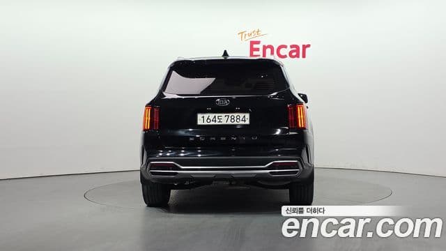 Kia Sorento 2020 — Фото 4/20