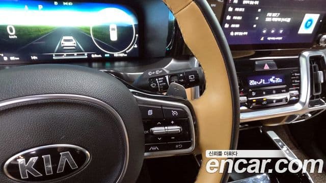 Kia Sorento 2020 — Фото 17/20
