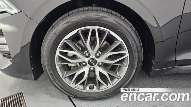 Kia K5 2021 — Photo 15/20