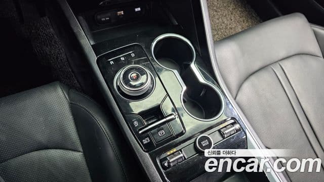 Kia K5 2021 — Photo 1/20