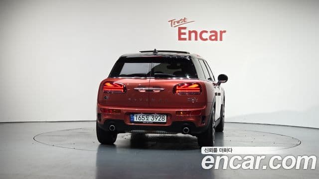 Mini Cooper S Clubman 2023 — Şəkil 3/20