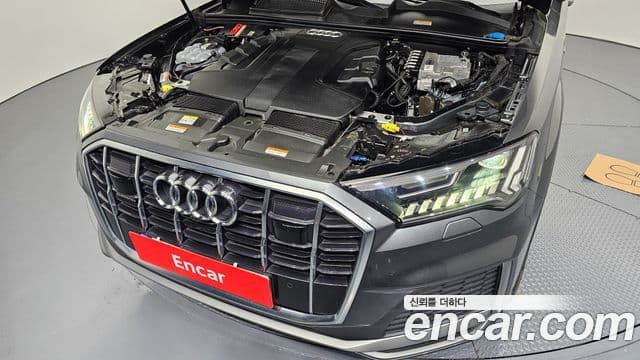 Audi Q7 2021 — фото 6 из 20