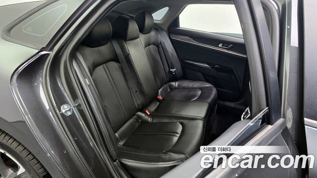 Kia K5 2022 — фото 11 из 20