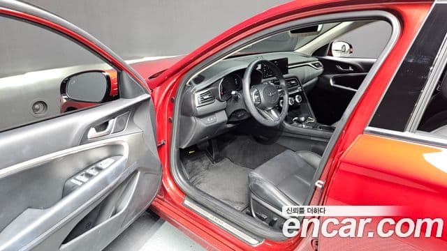 Genesis G70 2022 — ფოტო 10/20