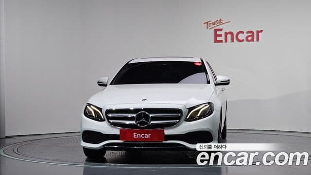 Mercedes-Benz E-Class 2018 — Şəkil 3/20