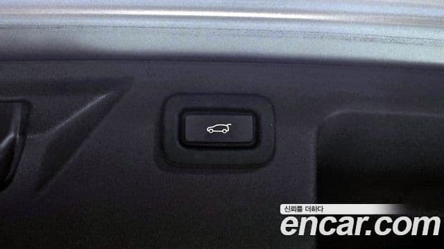 Land Rover Discovery Sport 2022 — фото 20 из 20