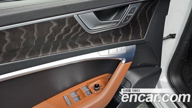 Audi A6 2021 — фото 17 из 20