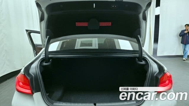 BMW 5 Series 2020 — фото 20 из 20