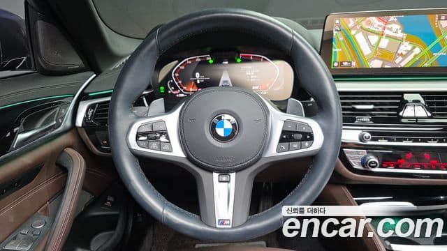 BMW 5 Series 2023 — Фото 13/20