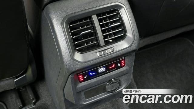 Volkswagen Tiguan Allspace 2022 — фото 18 из 20