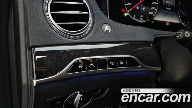 Mercedes-Benz S-Class 2019 — ფოტო 18/20