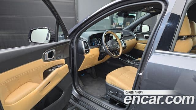 Kia Sorento 2022 — Фото 10/20