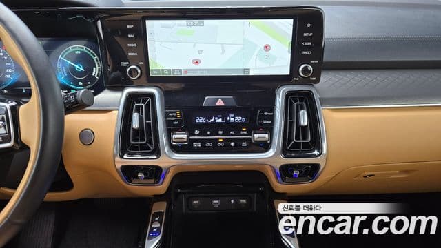 Kia Sorento 2022 — Фото 16/20