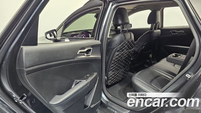 Kia Sportage 2021 — ფოტო 11/20