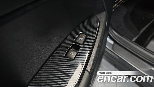 Kia Sportage 2021 — ფოტო 19/20