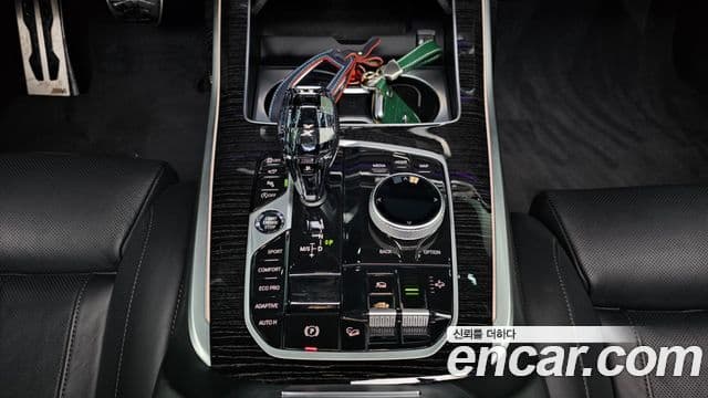 BMW X7 2020 — фото 9 из 20