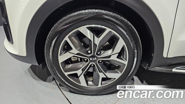Kia Sportage The Bold 2020 — ფოტო 5/20