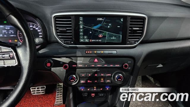 Kia Sportage The Bold 2020 — ფოტო 14/20