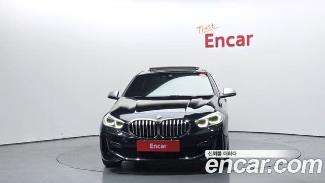 BMW 1 Series 2023 — ფოტო 3/20