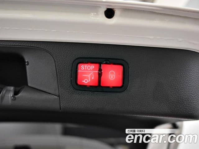 Mercedes-Benz GLC-Class 2019 — фото 17 из 20