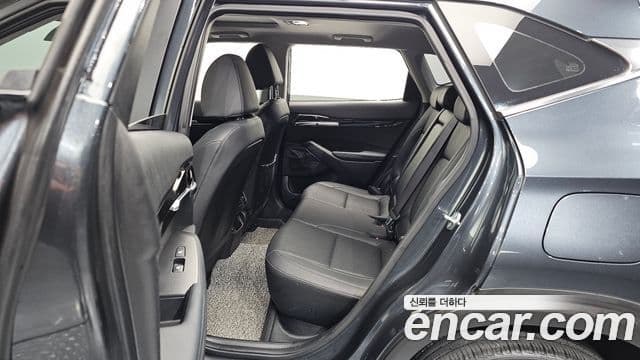 Kia Seltos 2022 — Photo 9/20