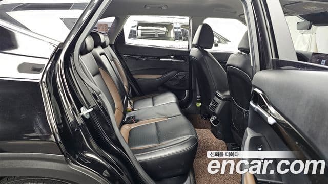 Kia Seltos 2022 — Şəkil 12/20