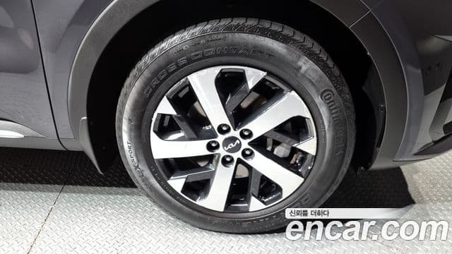 Kia Sorento 2021 — фото 4 из 20