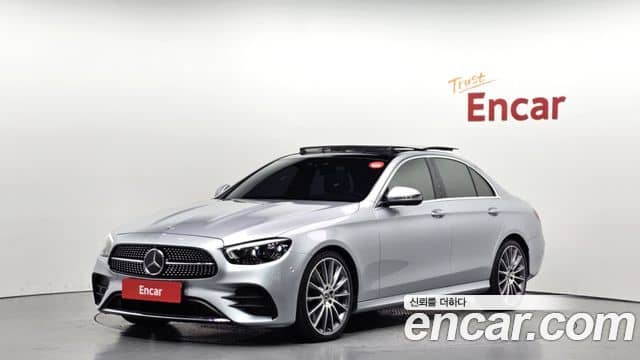 Mercedes-Benz E-Class, 2022