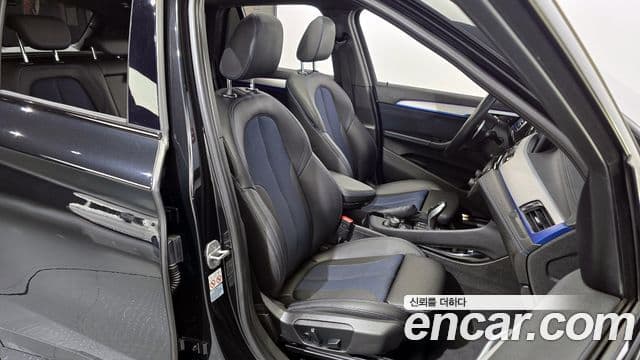 BMW X1 2020 — Photo 14/20