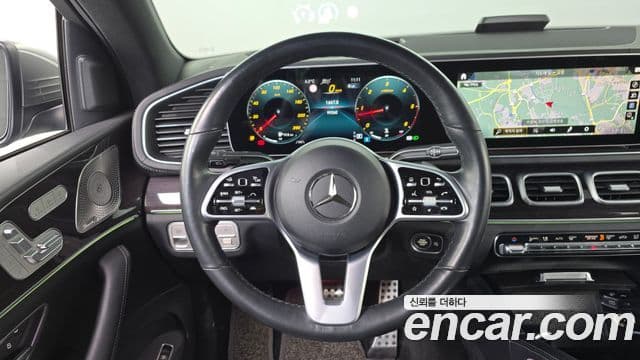 Mercedes-Benz GLE-Class 2021 — Фото 13/20