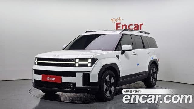 Hyundai Santa Fe 2023 — ფოტო 18/20
