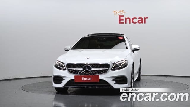 Mercedes-Benz E-Class 2019 — Şəkil 12/20
