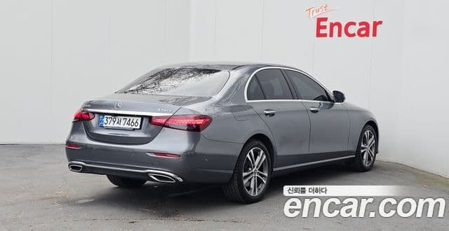 Mercedes-Benz E-Class 2021 — Şəkil 2/20