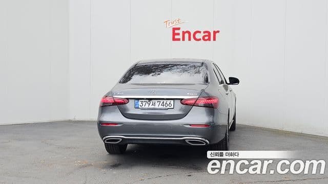 Mercedes-Benz E-Class 2021 — Şəkil 4/20