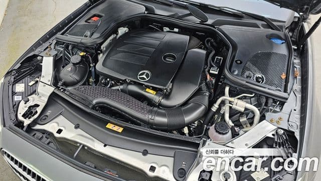 Mercedes-Benz E-Class 2021 — Şəkil 6/20