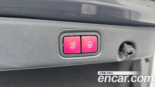 Mercedes-Benz E-Class 2021 — фото 20 из 20