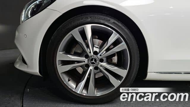 Mercedes-Benz C-Class, 2018