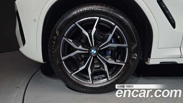 BMW X4 2022 — Фото 5/20