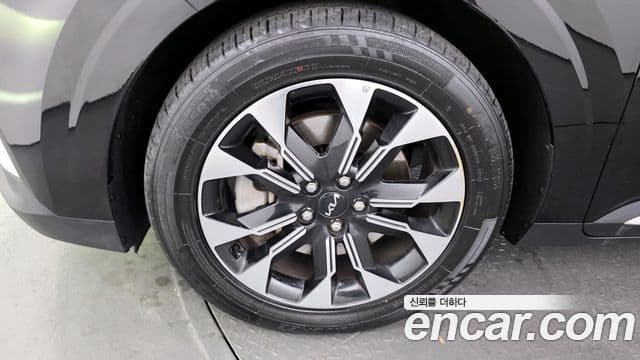 Kia Carnival 2023 — Şəkil 5/20