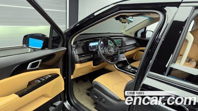 Kia Carnival 2023 — Şəkil 10/20