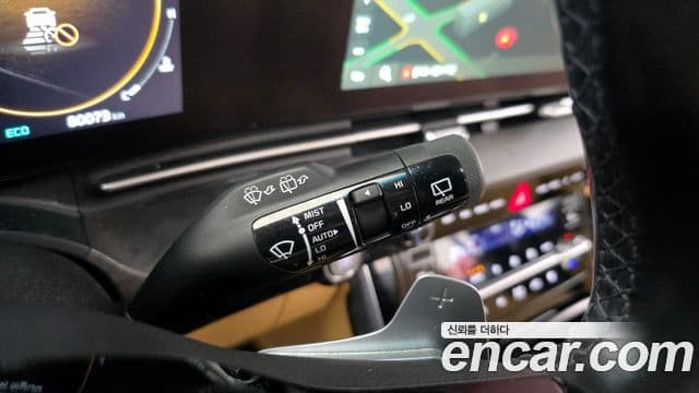 Kia Carnival 2023 — Şəkil 14/20