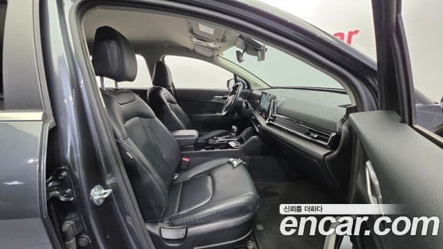 Kia Sportage 2022 — фото 10 из 20