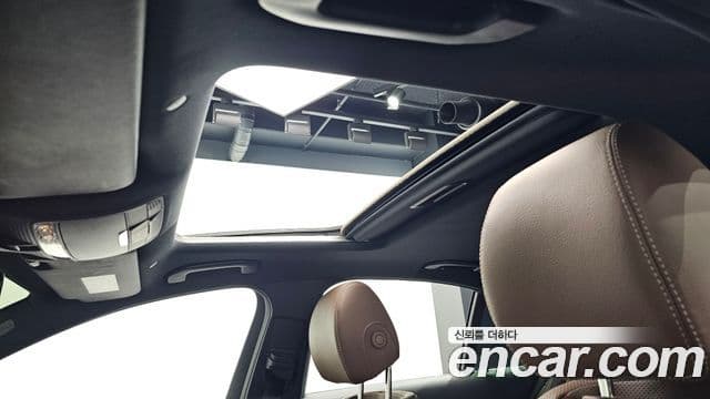 Mercedes-Benz E-Class 2020 — Şəkil 17/20