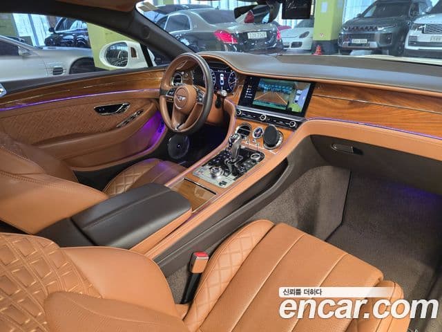 Bentley Continental GT 2020 — ფოტო 9/20