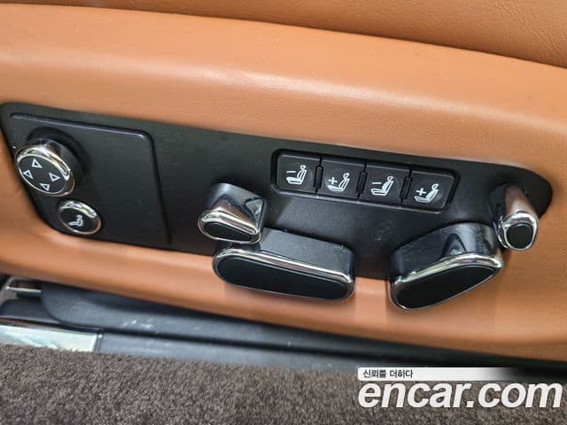 Bentley Continental GT 2020 — ფოტო 14/20