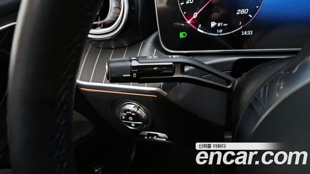 Mercedes-Benz C-Class 2022 — фото 18 из 20