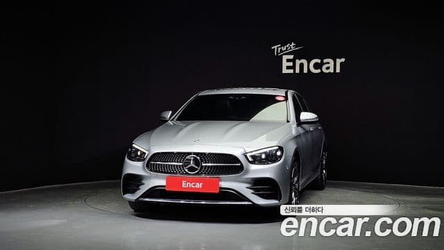 Mercedes-Benz E-Class 2022 — ფოტო 3/20