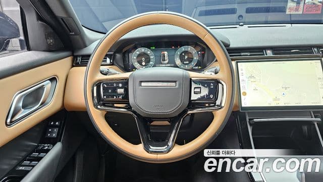 Land Rover Range Rover Velar 2025 — Фото 12/20